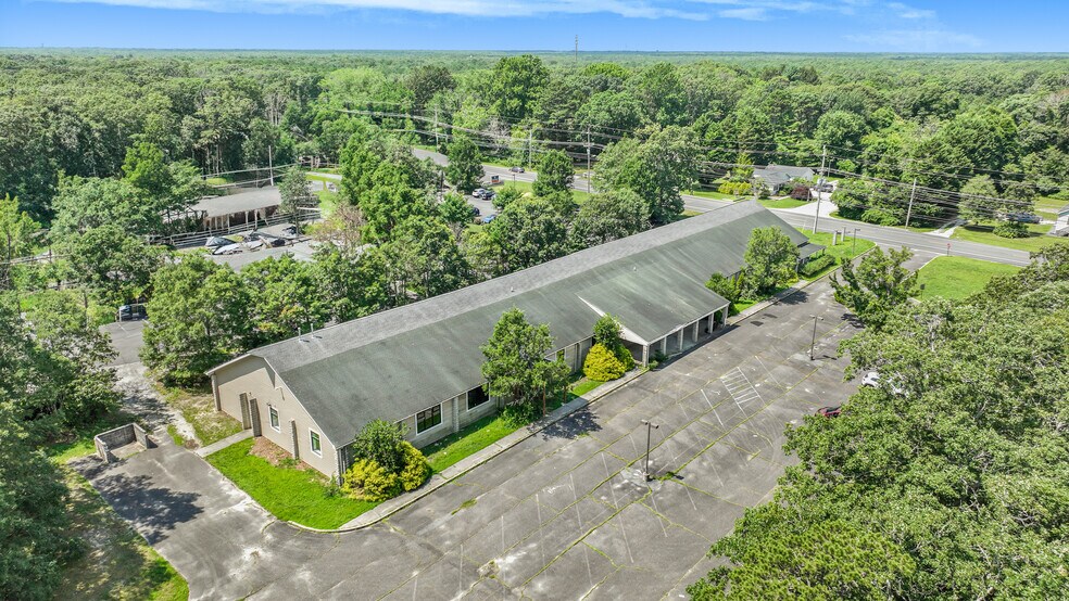 More Photos Of 110 S New York Rd, Galloway Freestanding For Sale