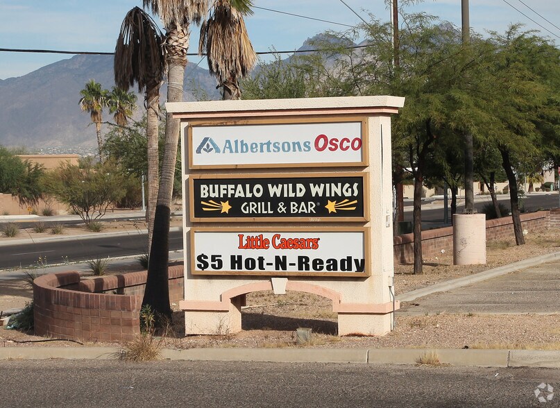 More Photos Of 9595 E Broadway Blvd, Tucson Supermarket For Sale