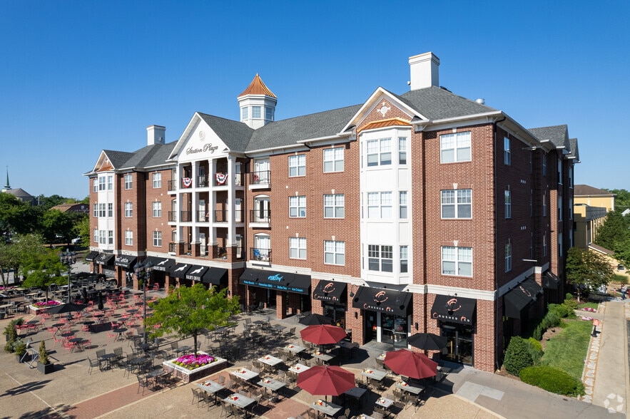 100 S Kirkwood Rd, Kirkwood, MO 63122 Retail For Lease