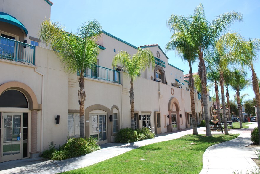 More Photos Of 40700 California Oaks Rd, Murrieta Medical For Lease