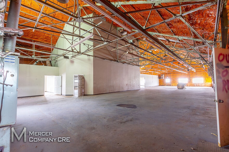 More Photos Of 340 S Eckroat St, Oklahoma City Unknown For Lease
