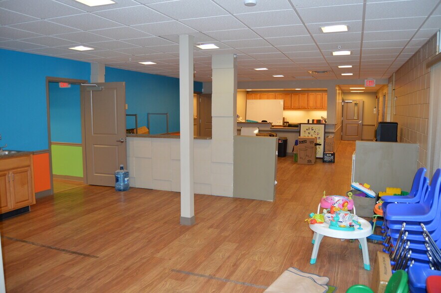 More Photos Of 2020 Flamingo Dr, Bartow Medical For Sale