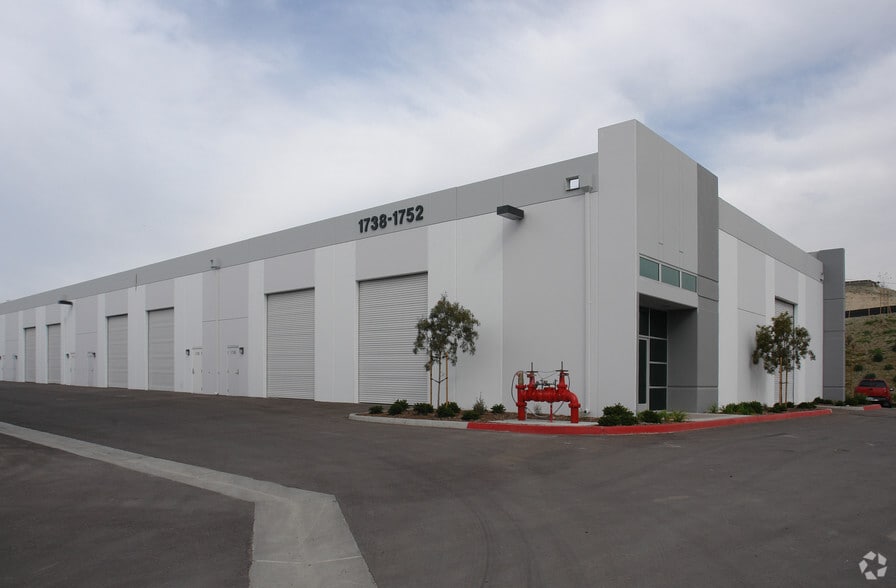More Photos Of 1738-1752 Ord Way, Oceanside Warehouse For Lease