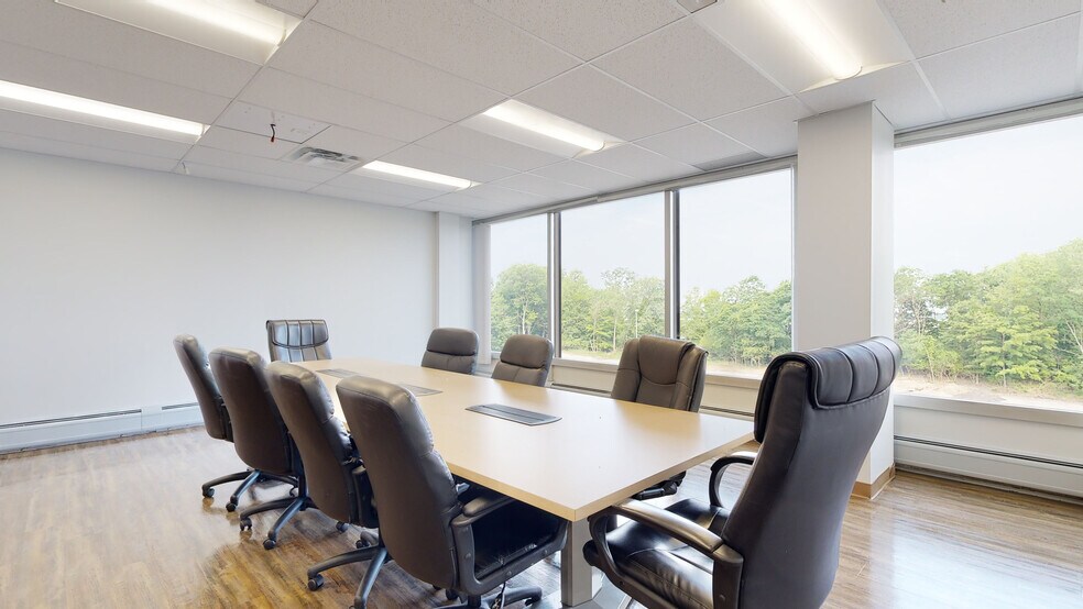 More Photos Of 26300 Euclid Ave, Cleveland Office For Lease