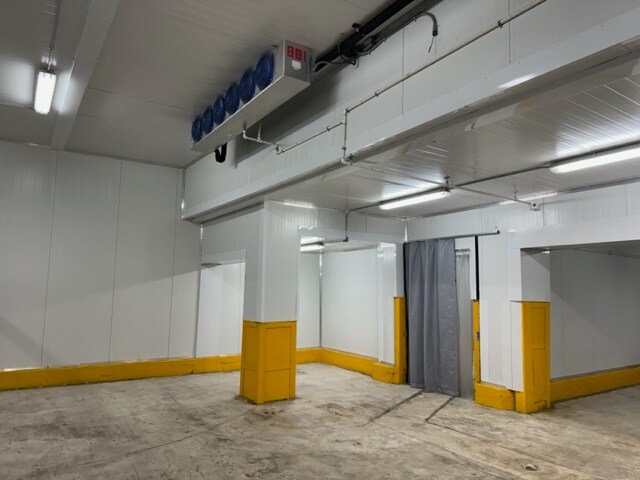 More Photos Of 1370-1380 NW 22nd St, Miami Warehouse For Lease