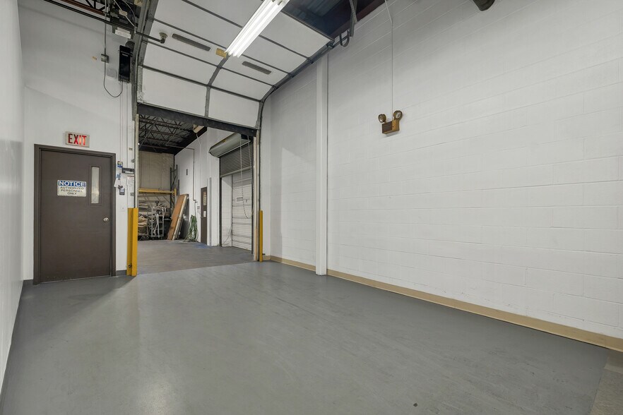 More Photos Of 200 Tilton Rd, Northfield Distribution For Lease