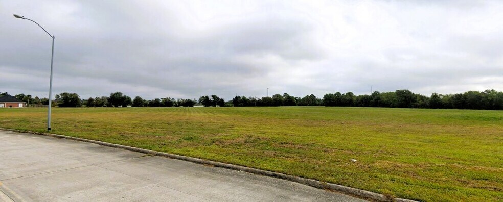More Photos Of 9.74 ACRES 9.74 ACRES LAKE ARTHUR DRIVE, Port Arthur Land For Sale