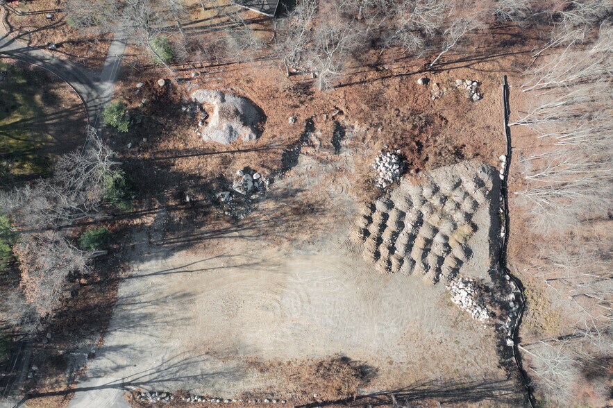 More Photos Of 909 Main St, Monroe Land For Sale