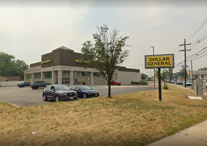 Primary Photo Of 600 N White Horse Pike, Magnolia Storefront For Sale