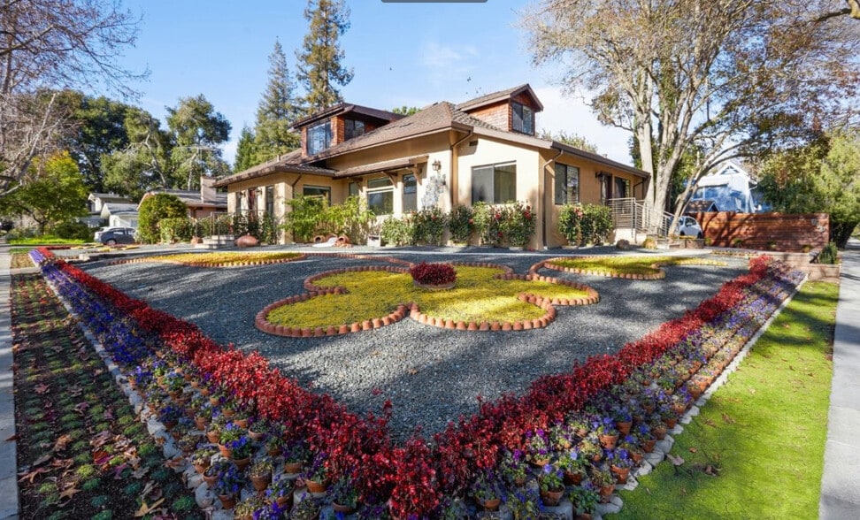 More Photos Of 251 Middlefield Rd, Palo Alto Apartments For Sale