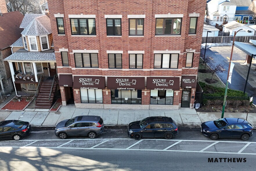 Primary Photo Of 3540 N Ashland Ave, Chicago Apartments For Sale