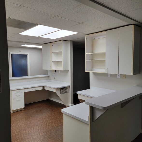 More Photos Of 2907 Kerry Forest Pky, Tallahassee Medical For Lease