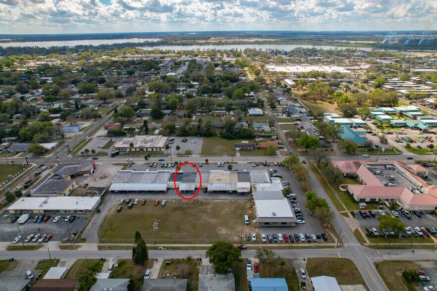 More Photos Of 567 Avenue K SE, Winter Haven Office For Sale