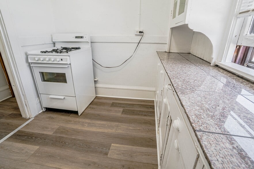 More Photos Of 990 Grand Ave, Saint Paul Apartments For Sale