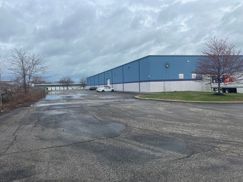 More Photos Of 3017 W 17th St, Erie Warehouse For Lease