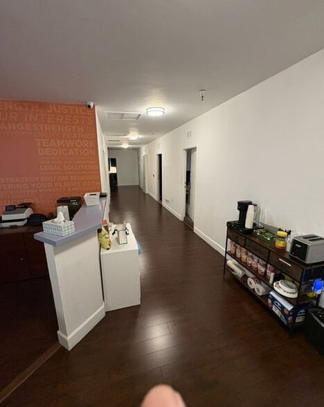 More Photos Of 101-105 W Alameda Ave, Burbank Office For Lease