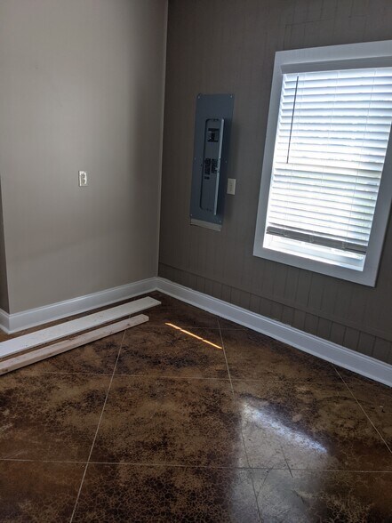More Photos Of 8514 Whitesburg Dr SW, Huntsville Office For Lease