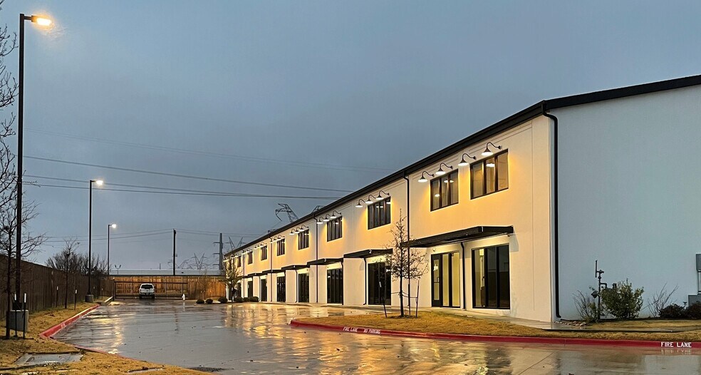 Primary Photo Of 1504 Eagle Ct, Lewisville Warehouse For Lease