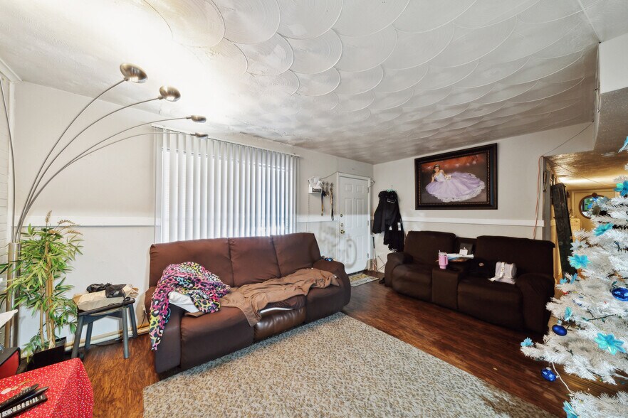 More Photos Of 2621-2625 Webb Chapel Ext, Dallas Apartments For Sale