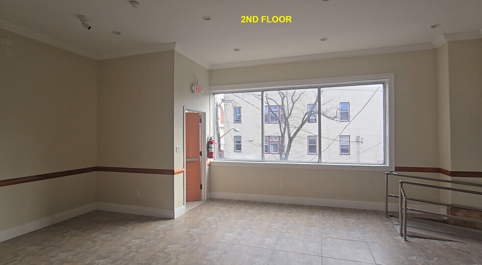 More Photos Of 110-27 Jamaica Ave, Jamaica Freestanding For Lease