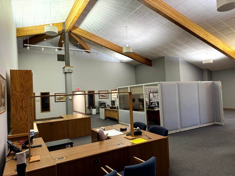 More Photos Of 100 1st Ave N, Great Falls Office For Sale