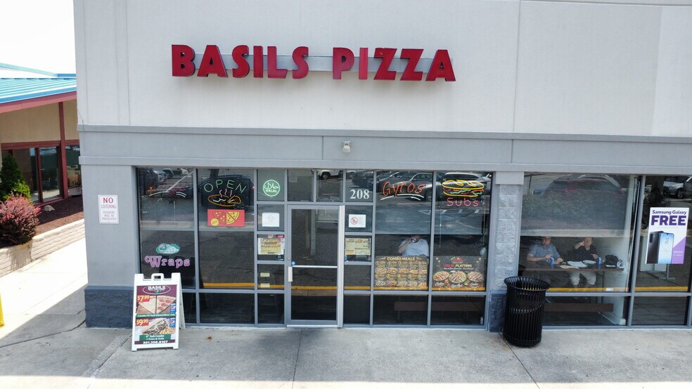 More Photos Of 206-300 N Frederick Ave, Gaithersburg Unknown For Lease