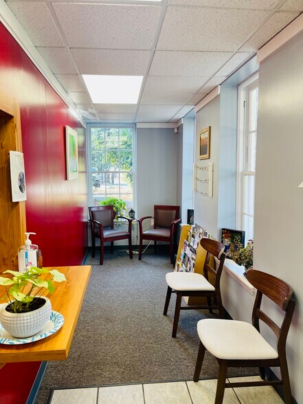 More Photos Of 210 Valdese Ave, Morganton Office For Lease