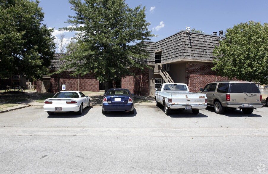 More Photos Of 3218 S 93rd East Ave, Tulsa Apartments For Sale