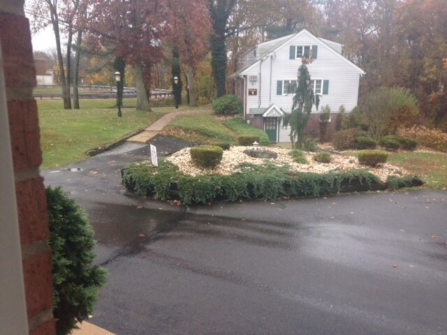 More Photos Of 19 N County Line Rd, Jackson Medical For Lease