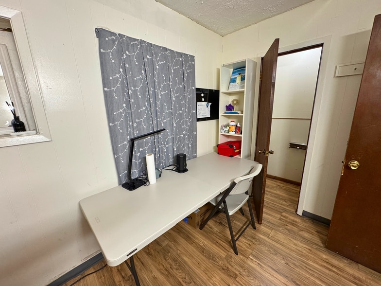 More Photos Of 2428 Wavell St, Houston Religious Facility For Sale