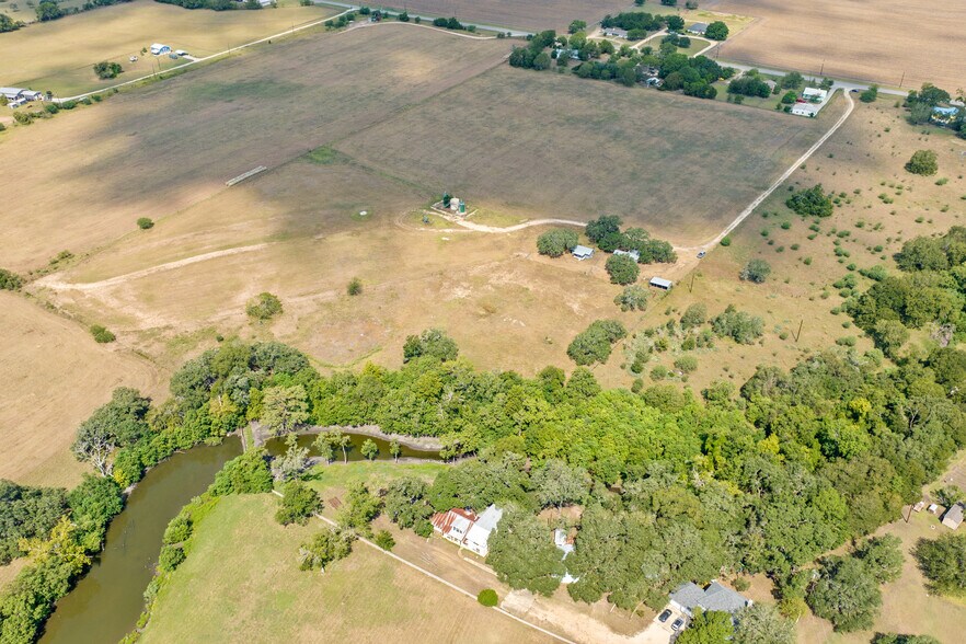 More Photos Of 1408 State Park Rd, Lockhart Land For Sale