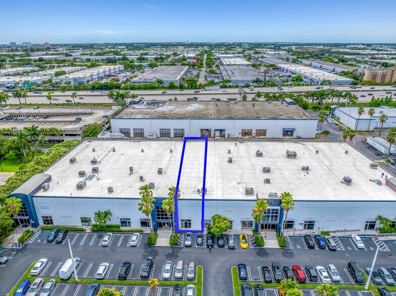 More Photos Of 7620 NW 25th St, Miami Distribution For Sale