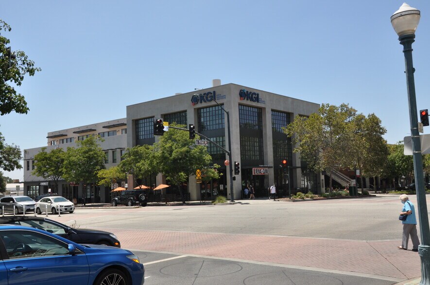 Primary Photo Of 1 N Indian Hill Blvd, Claremont General Retail For Lease