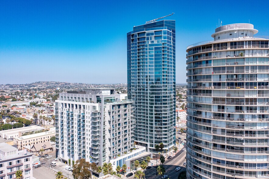 More Photos Of 777 E Ocean Blvd, Long Beach Apartments For Lease