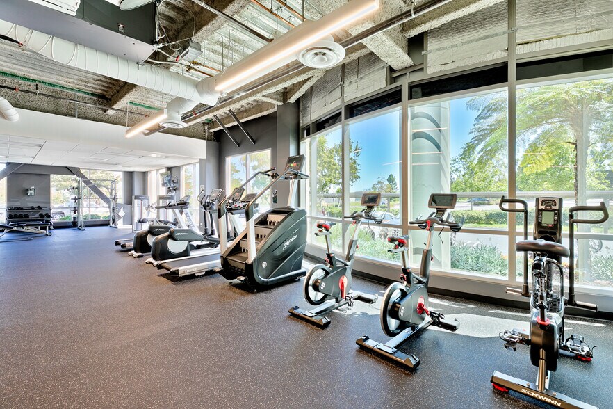 More Photos Of 2173 Salk Ave, Carlsbad Unknown For Lease