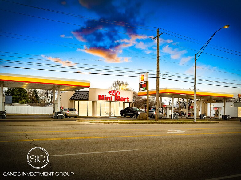 Primary Photo Of 4101 Woodville Rd, Northwood Service Station For Sale