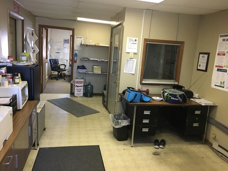 More Photos Of 100 Willow St, Massena Truck Terminal For Sale