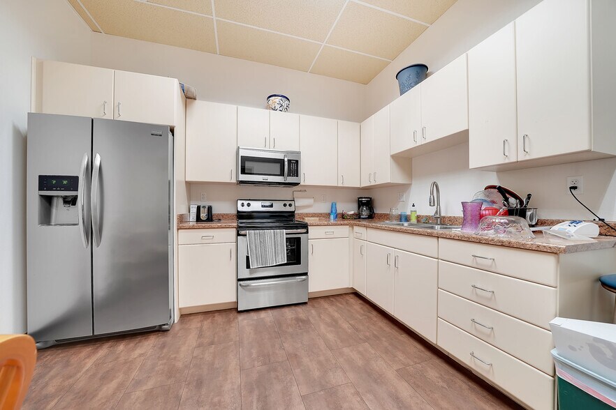 More Photos Of 711 S State Highway 49, Jackson Freestanding For Sale