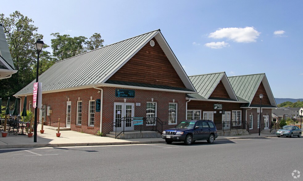 More Photos Of 113 Founders Way, Strasburg Storefront Retail Office For Sale