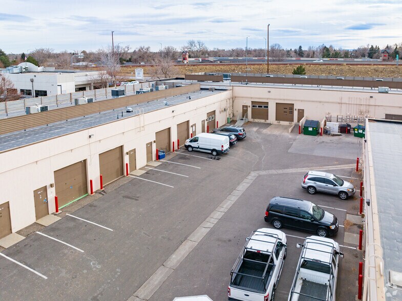 More Photos Of 608 Garrison St, Lakewood Unknown For Lease