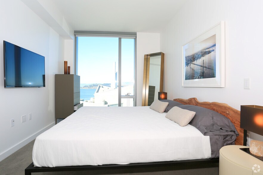 More Photos Of 399 Fremont St, San Francisco Apartments For Lease