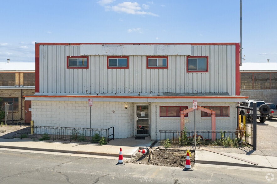 More Photos Of 3755 S Lipan St, Englewood Manufacturing For Sale