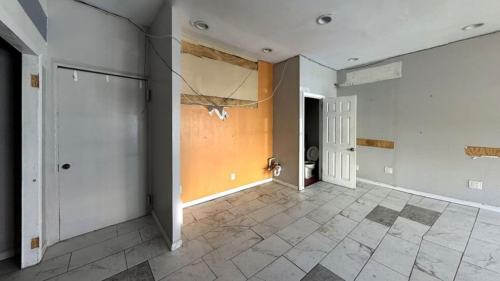 More Photos Of 1344 Utica Ave, Brooklyn Storefront For Lease