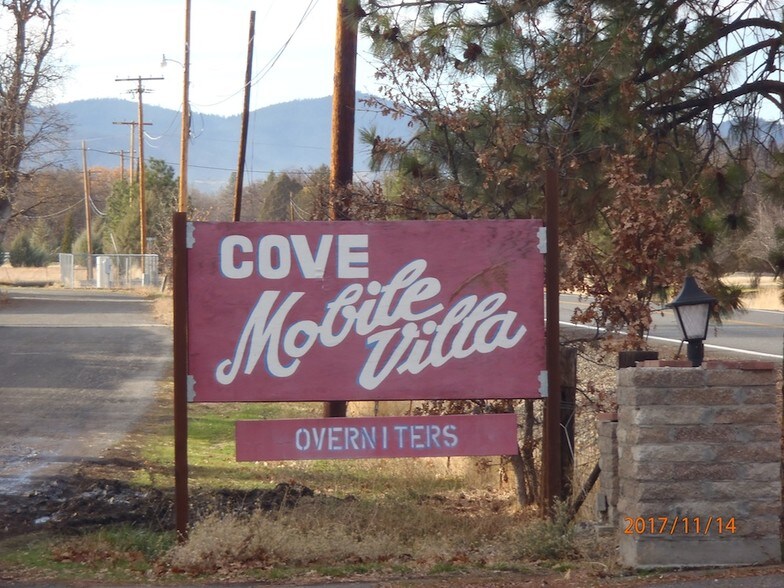 More Photos Of 6431 Old Highway 99 S, Yreka Manufactured Housing Mobile Home Park For Sale