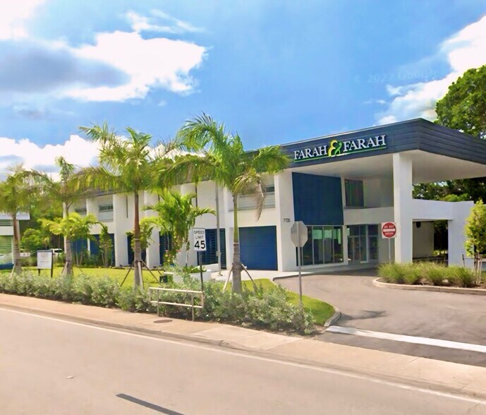 More Photos Of 7130 College Pky, Fort Myers Office For Lease