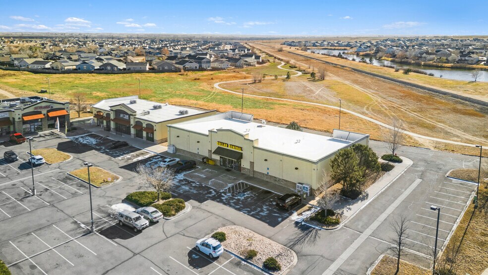 More Photos Of 1740 E Broad St, Milliken Freestanding For Sale