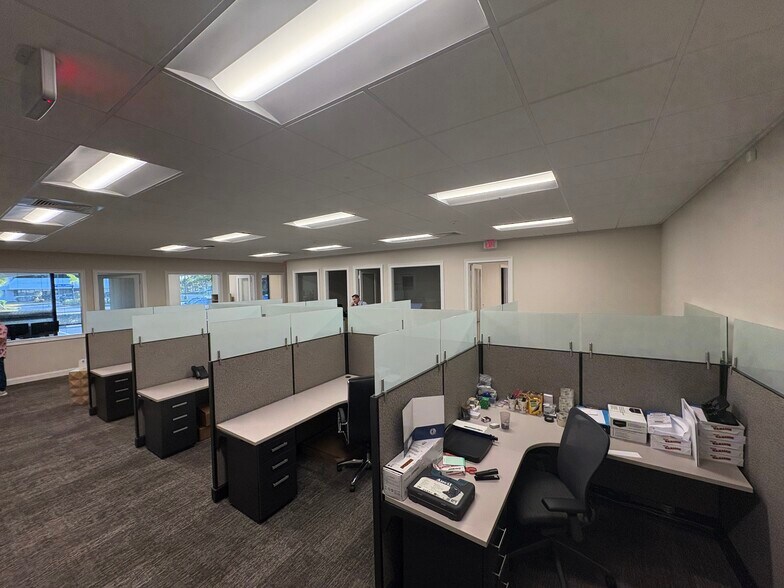 More Photos Of 4273 Northlake Blvd, Palm Beach Gardens Office For Lease