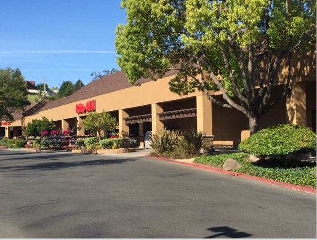 More Photos Of 1577-1579 Farmers Ln, Santa Rosa Unknown For Lease