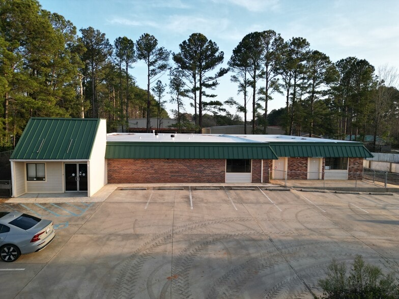 More Photos Of 101 N Royal Tower Rd, Irmo Daycare Center For Lease