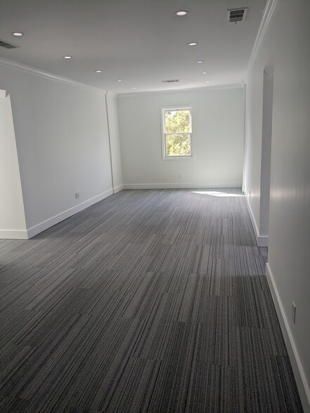 More Photos Of 1936 N Druid Hills Rd NE, Atlanta Medical For Sale
